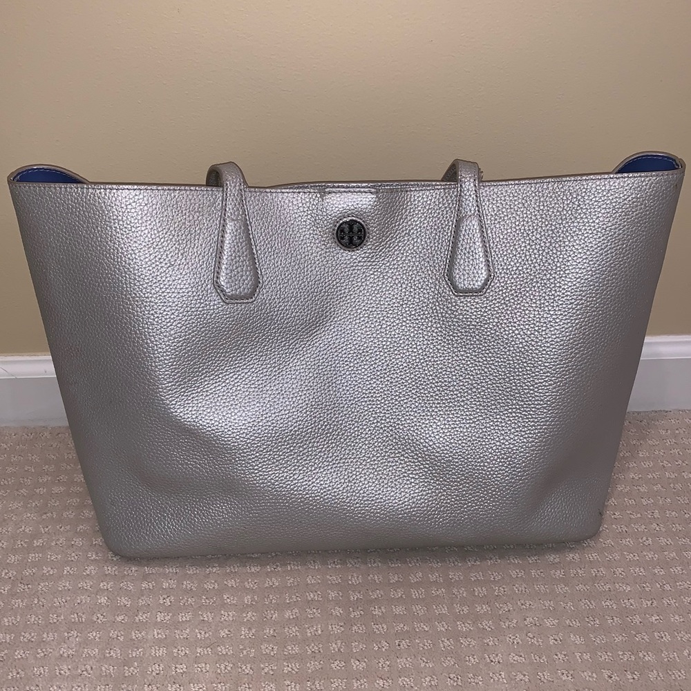 ❌SOLD❌ Tory Burch Perry Tote